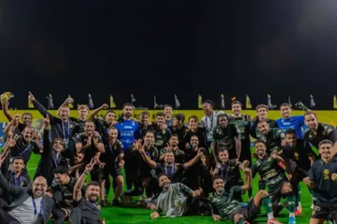 الخلود يفوز على التعاون في الدوري السعودي
